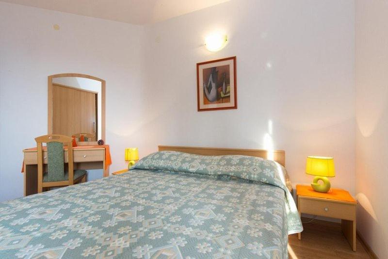 Marija F2 Apartment Крк Екстер'єр фото