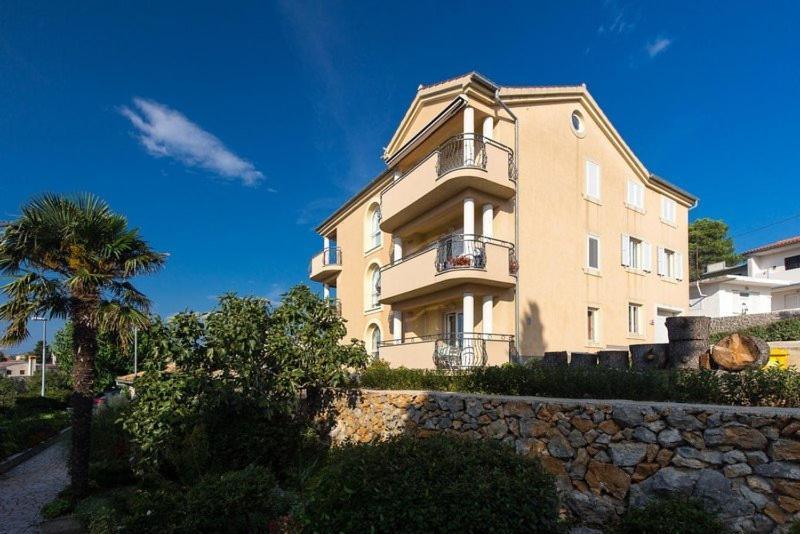 Marija F2 Apartment Крк Екстер'єр фото